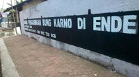 Pagar yang belum lama di renovasi,  yang sebelumnya pagar rumah seperti pada umumnya