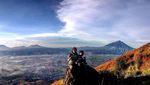 Inilah Sunrise Terbaik dari Puncak Gunung Cikuray Garut