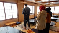 Ruang shalat di Iwatoya