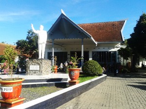 Istana Gebang, Rumah Masa Kecil Bung Karno di Blitar