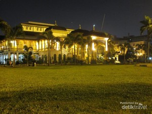 Istana Maimun & 3 Peninggalan Kesultanan Melayu Deli di Medan