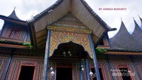 Cantiknya Istana Pagaruyung.