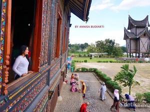 Jadi Orang Minang di Istana Pagaruyung