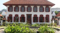 Gedung Arsip Nasional yang megah