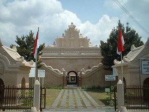 Jala-jalan di Tempat Pesanggrahan sultan Yogyakarta