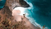 Kelingking Beach view point Sumber @javaindoecotourism