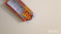 Salah satu merek roti abon gulung di Sorong