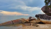 Pantai Batu Kodok,dengan batu yg menyerupai kodook
