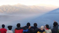 Sunrise di Tampomas