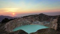 Danau Kelimutu di pagi hari (dok. Aulia Indra/dtraveller)
