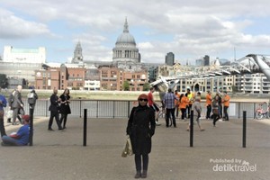 Jauh-jauh ke London, Eh Ketemunya Orang Jawa Juga