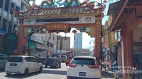 Gerbang Kampung Pecinan Kuala Terengganu.