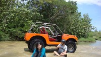 mari melintasi sungai