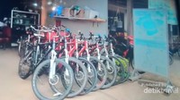 Sepeda-sepeda yang dapat kita sewa untuk mengelilingi Luang Namtha