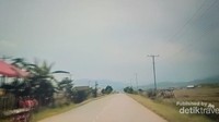 Jalan menuju pedesaan-pedesaan di Luang Namtha.