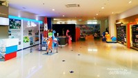 Zona bermain untuk anak-anak