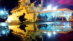 Jelang Gerhana di Tengah Laut Ternate