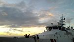 Jelang Gerhana di Tengah Laut Ternate