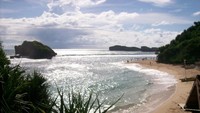 Pantai Slili dan Sundak