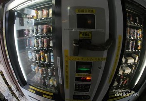 Jepang Punya Aneka Vending Machine yang Menggemaskan