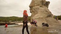 Sphinx Pantai Klayar