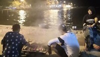 Malam - malam bakar ikan ? hmmm ide yang bagus!