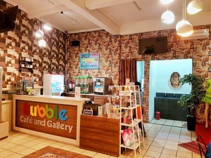 Kafe dengan Pelayan Berkebutuhan Khusus di Serang