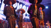 Peserta dari Mancanegara uji kebolehan dalam Pembukaan Bojonegoro Thengul International Folklore Festival (TIFF) 2019