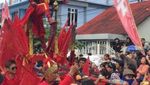Kalau Takut Jangan Lihat, Atraksi Tatung dari Singkawang