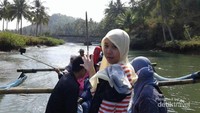 Menyusuri Kali Cokel dengan The Travel Rangers