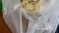 Kerupuk Belinyu yang masih mentah