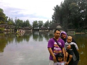 Kampung Sampireun, Cocok Buat Honeymoon Juga Wisata Keluarga