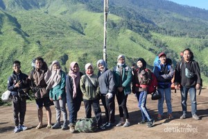 Kamu Pendaki Pemula? Coba Naik ke Gunung Pundak
