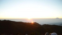 Sunrise gunung prau