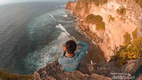 Tebing karang boma
