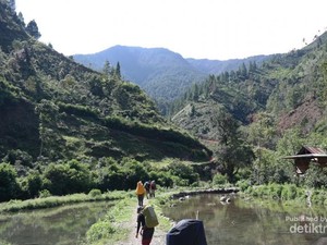 Karangan di Sulsel, Bagaikan Negeri di Atas Awan