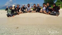 Pulau kecil di Pulau Karimun