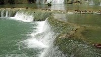 Salah satu sisi air terjun (Terryna Padmi Tunjungsari/dtraveler)