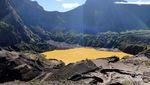 Kawah Emas Gunung Kelud
