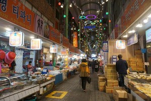 Ke Busan, Jangan Sampai Melewatkan Destinasi Wisata Kuliner Malam Ini
