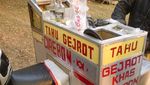 Ke Cirebon Nggak Lengkap Kalau Belum Jajan Tahu Gejrot