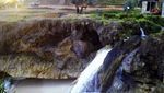Keajaiban Alam di Pacitan, Air Terjun Langsung ke Pantai