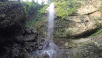 Air terjun tersembunyi di Kedung Tumpang
