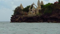 Patung Ganesha di pelataran pantai