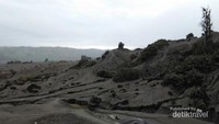 Kontur tanah di Bromo, unik ya