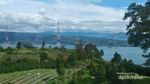 Keindahan Danau Toba dari Bukit Simarjarunjung