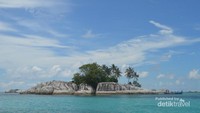 Pulau berdekatan dengan Pulau Lenglkuas