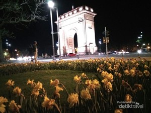 Keindahan Taman Herastrau di Rumania yang Bikin Terpana