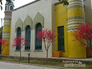 Keliling Dunia Dalam 1 Hari di Shenzhen, China