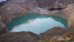 Kelimutu, Gunung Ajaib dengan Kawah Tiga Warna di Flores